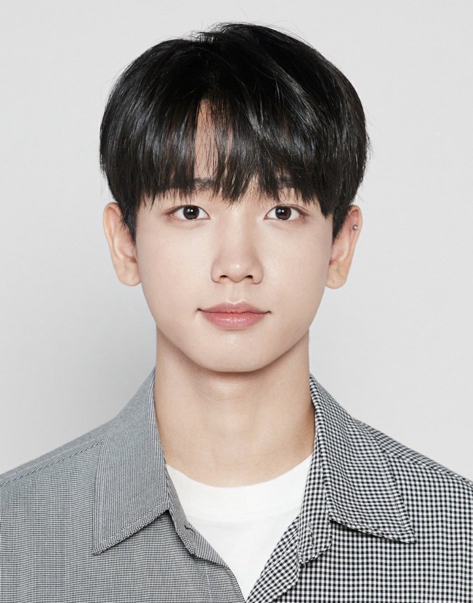 [잡담] 명재현 데뷔 확정됐으니 아는 거 다 텁니다 | 인스티즈