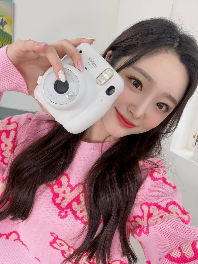 드디어 컴백하는 라잇썸의 유일한 일본인 멤버 히나.jpg | 인스티즈