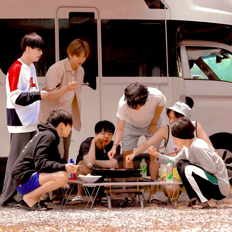[잡담] 꺄르르 소리가 절대 네버 안끝나는 방탄의 인더숲 - 인스티즈(instiz) (K)POP/예능 카테고리 [잡담] 꺄르르 소리가 절대 네버 안끝나는... 