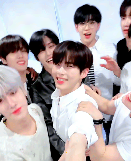 [잡담] 한유진 크게 될 아이네 ..; | 인스티즈