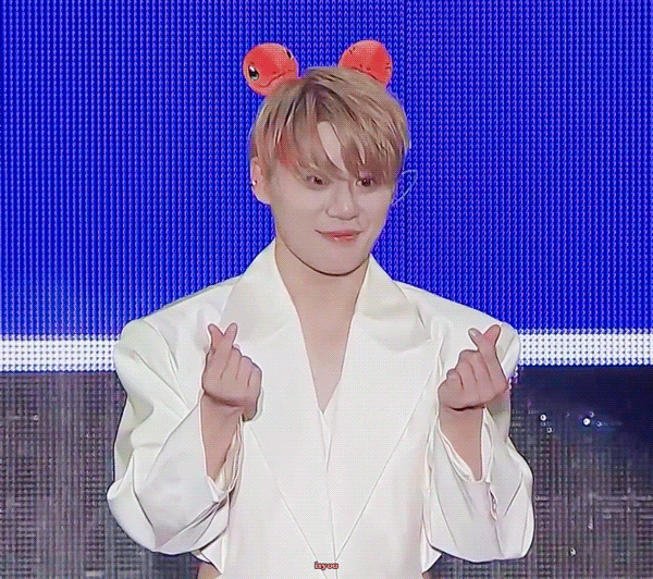 [잡담] 데뷔 20년차에 프롬하는 효자 아이돌 어때 | 인스티즈