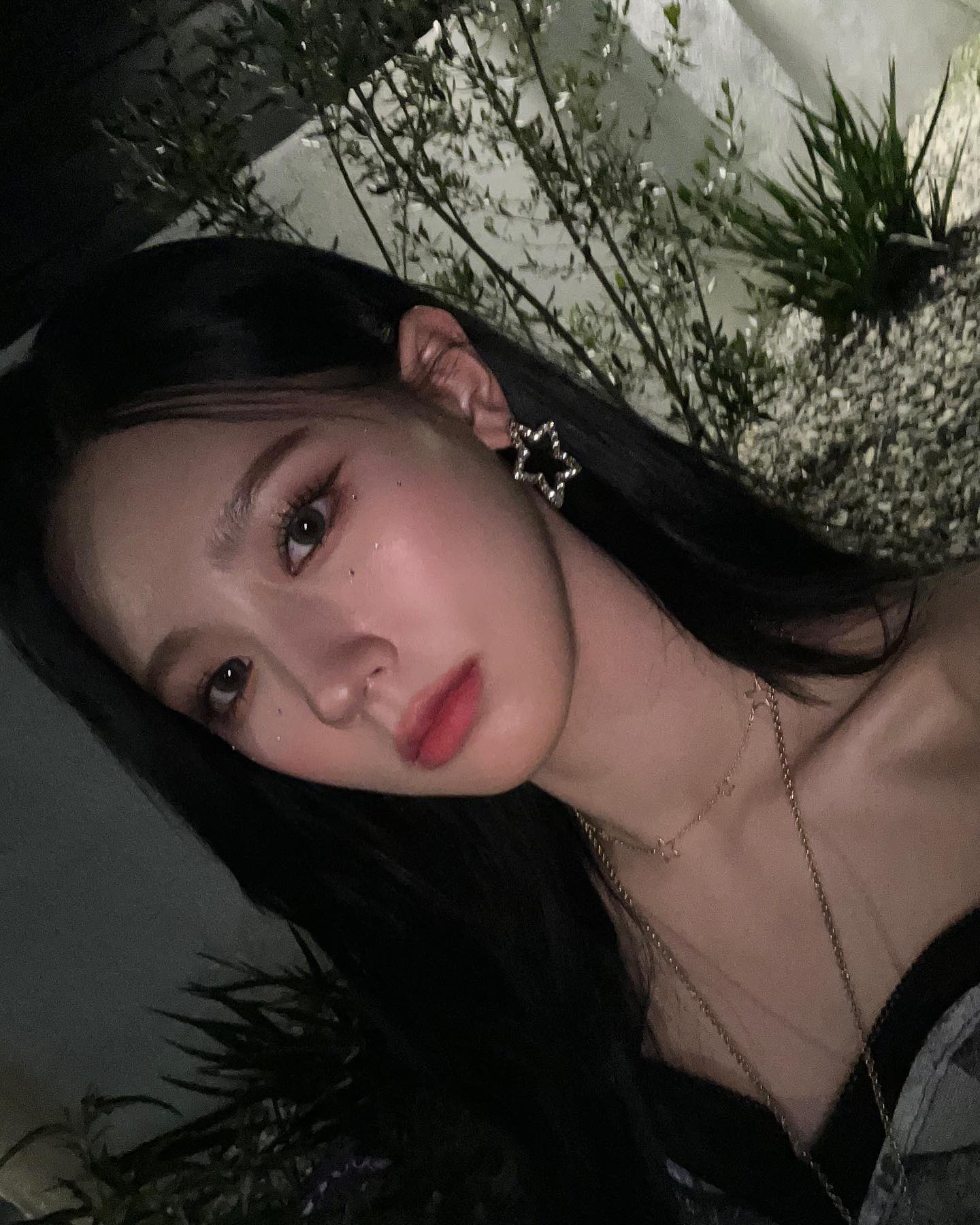 [잡담] 미연이 인스타에 뮤비촬영때 찍은 사진들 | 인스티즈