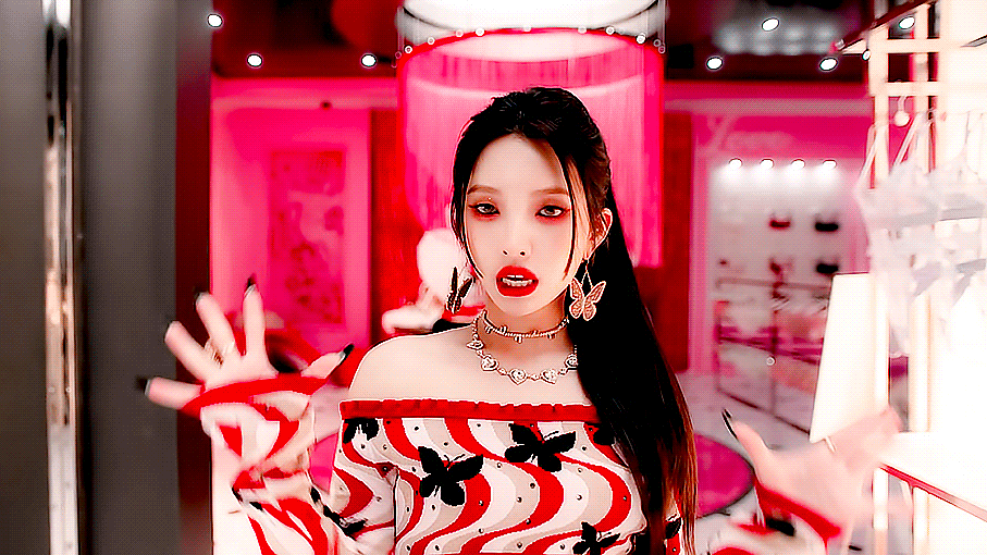 [잡담] 아이들 퀸카 뮤비 움짤 주워왓다 | 인스티즈