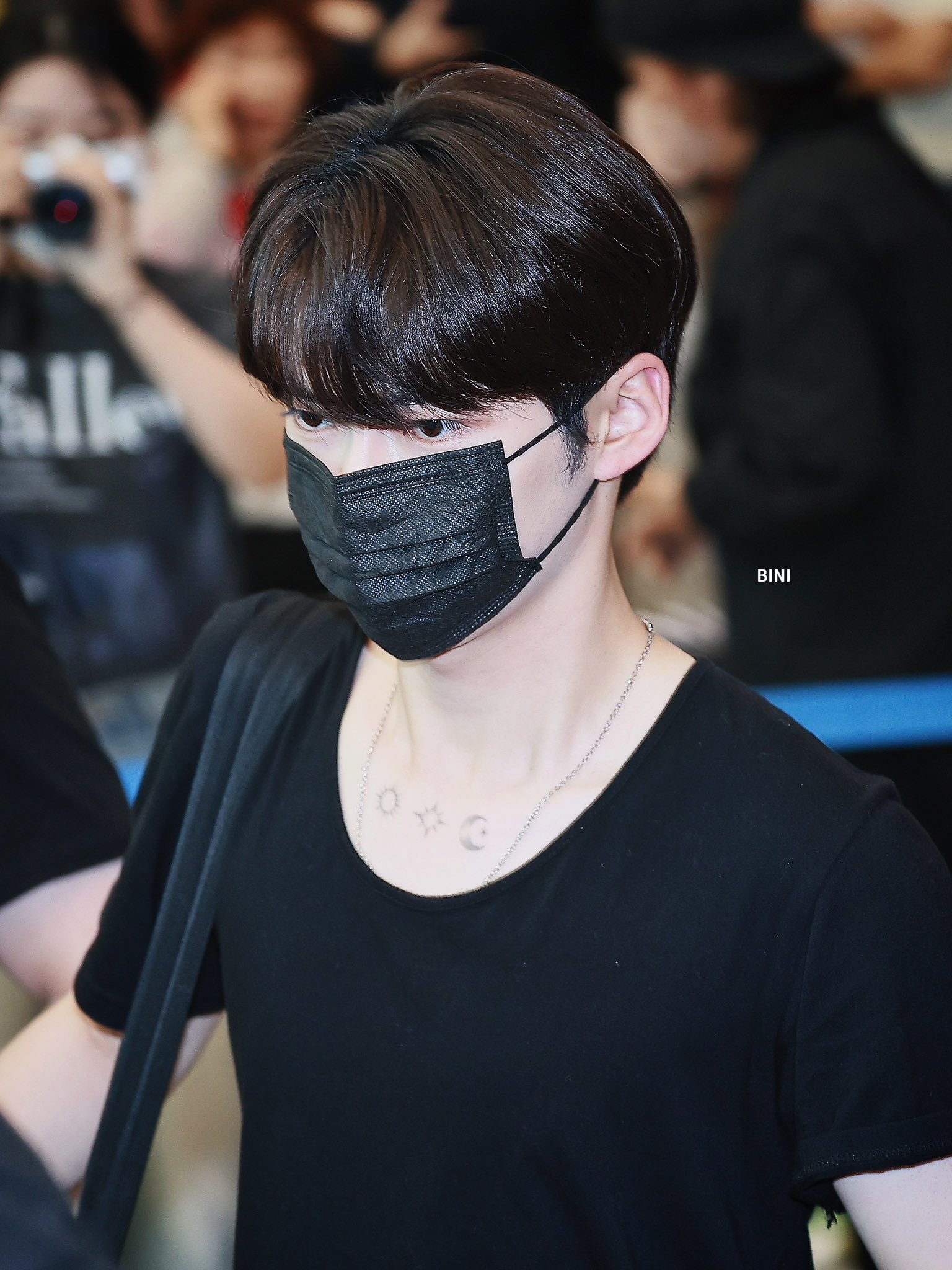 [잡담] 성한빈 속눈썹 떴다 | 인스티즈