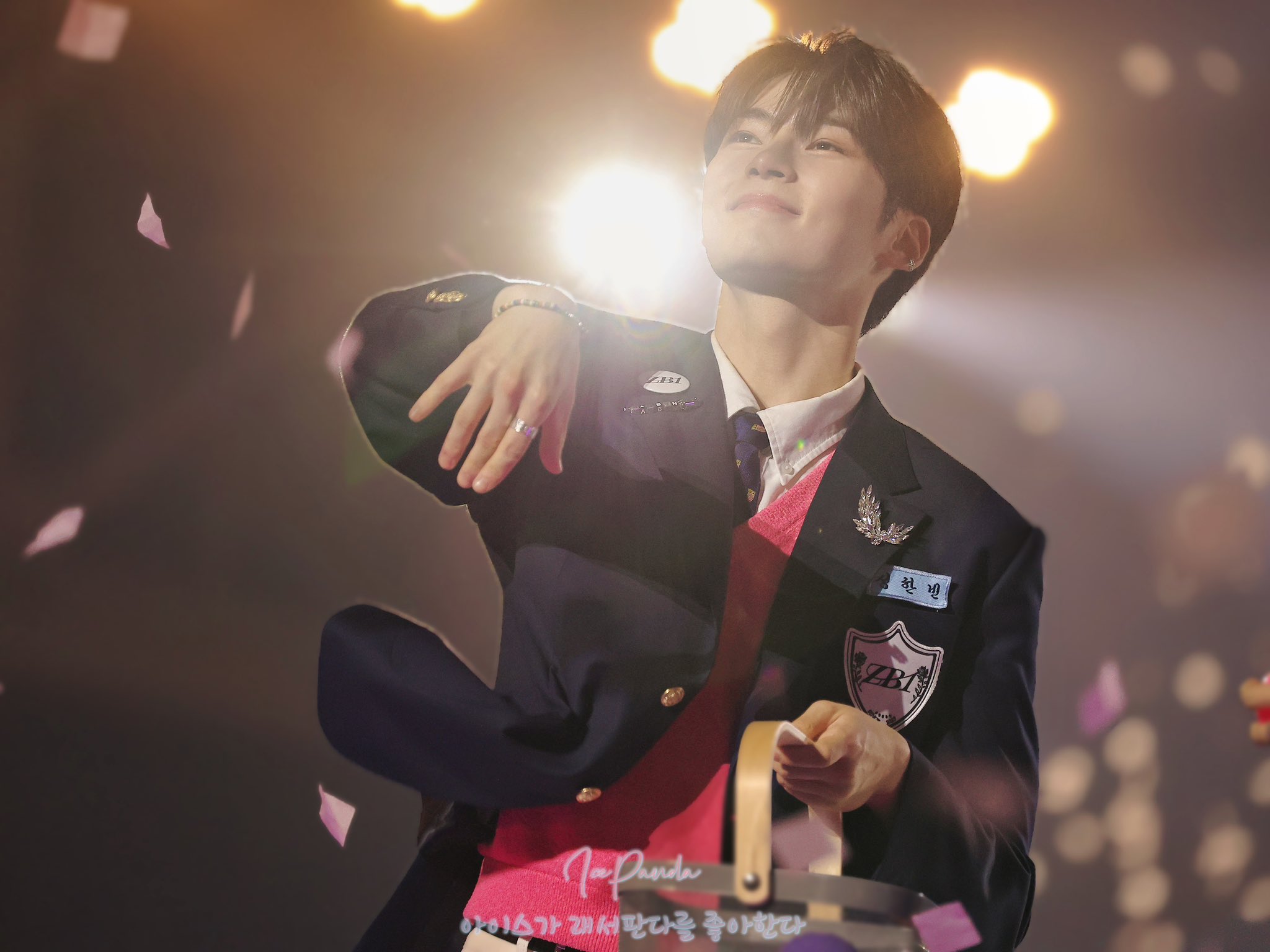 [잡담] 성한빈 진짜 왕자님이세요? 레전드 천년돌 프리뷰 제발 봐줘 | 인스티즈