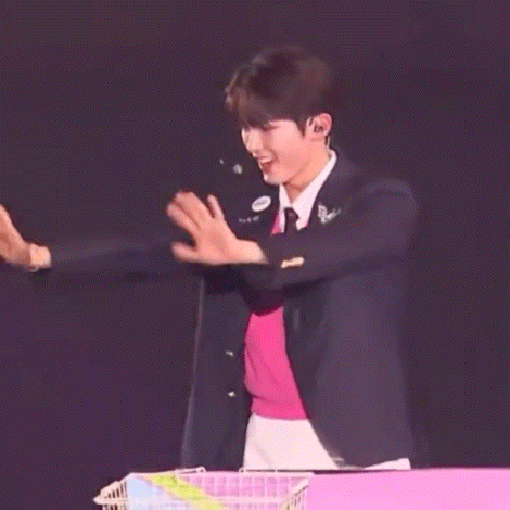 [잡담] 성한빈 애교 진짜너무 많아서 죽을것 같음하 | 인스티즈