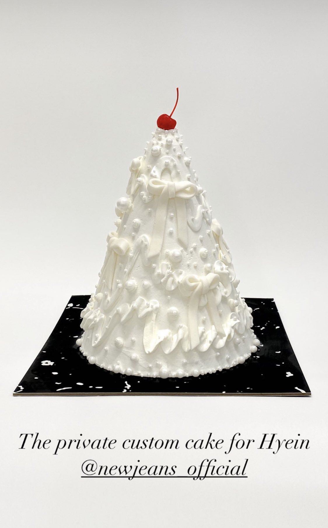 [잡담] 누데이크에서 만든 혜인이 생일 케이크 이것도 있더랑 | 인스티즈
