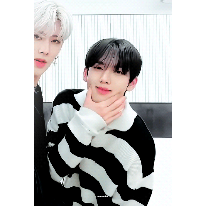 [잡담] 유진어먀 출근 중🩷 | 인스티즈