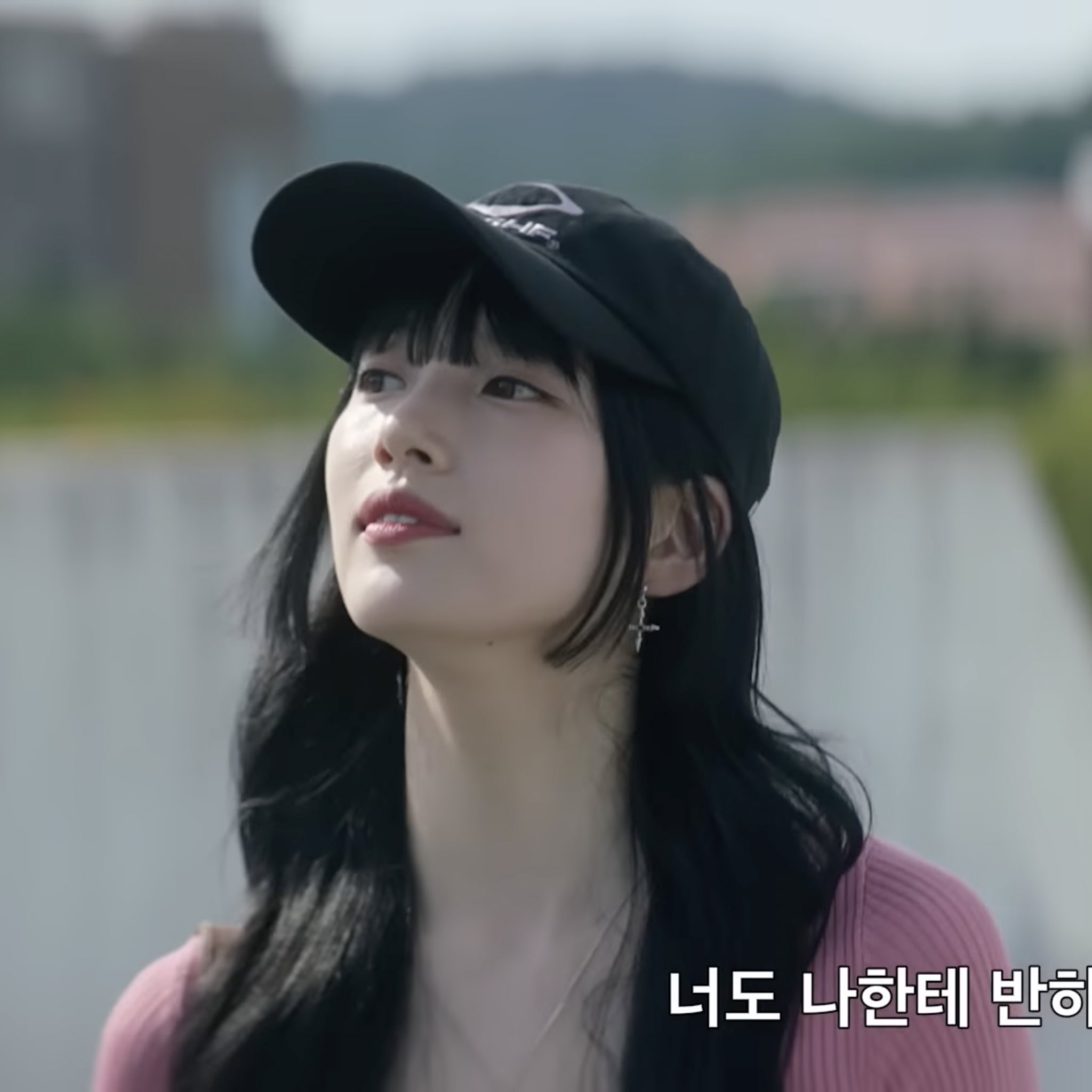 [잡담] 오늘 뜬 수지랑 한소희 개쩐다 | 인스티즈
