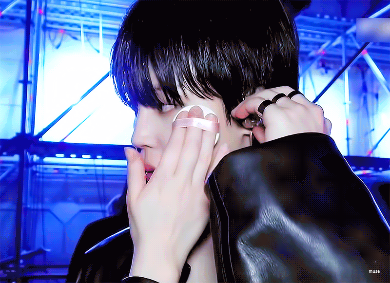 [잡담] 나 입술 오통통한거 좋아하나봐 | 인스티즈