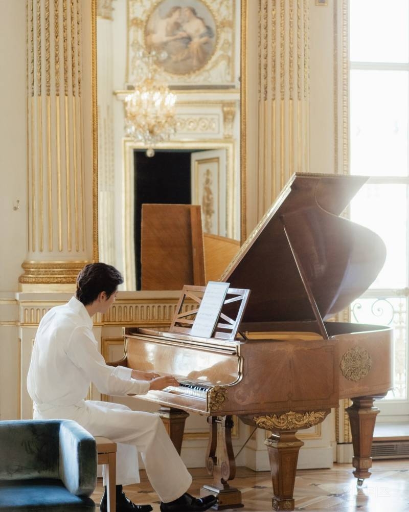 트위터에서 몇 만 알티 탄 쇼메 차은우 피아노 치는 영상 | 인스티즈