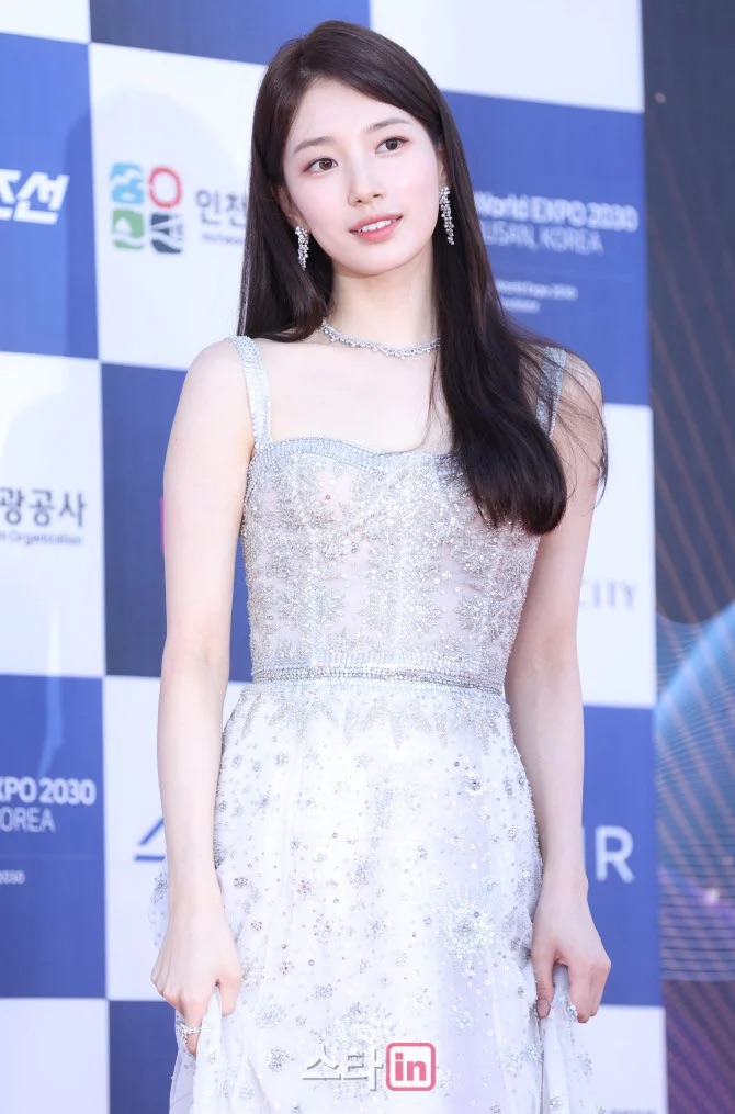 [잡담] 이 둘 ㄹㅇ 돌판 레전드미모,,, | 인스티즈