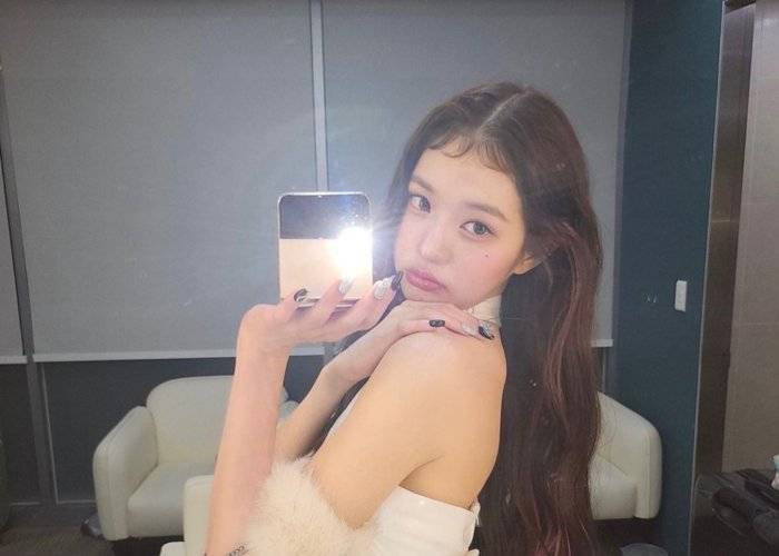 장원영 삼성 행사 끝나니 가차없네…아이폰 샷에 논란 | 인스티즈