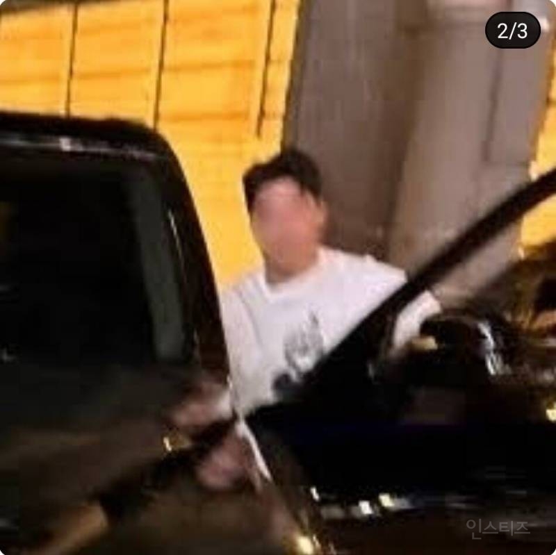 (혐오주의) 압구정에서 마약한 20대 남성이 탄 롤스로이스 인도 돌진 | 인스티즈