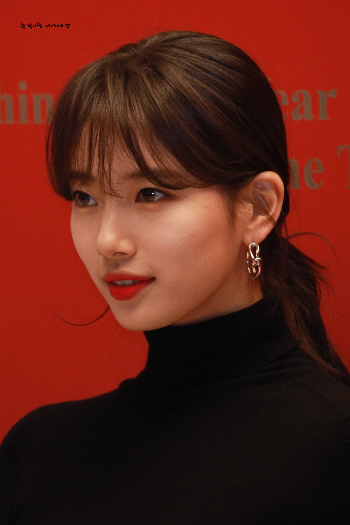 [잡담] 내가 본 수지 실물은 약간 이런 느낌이었음 | 인스티즈