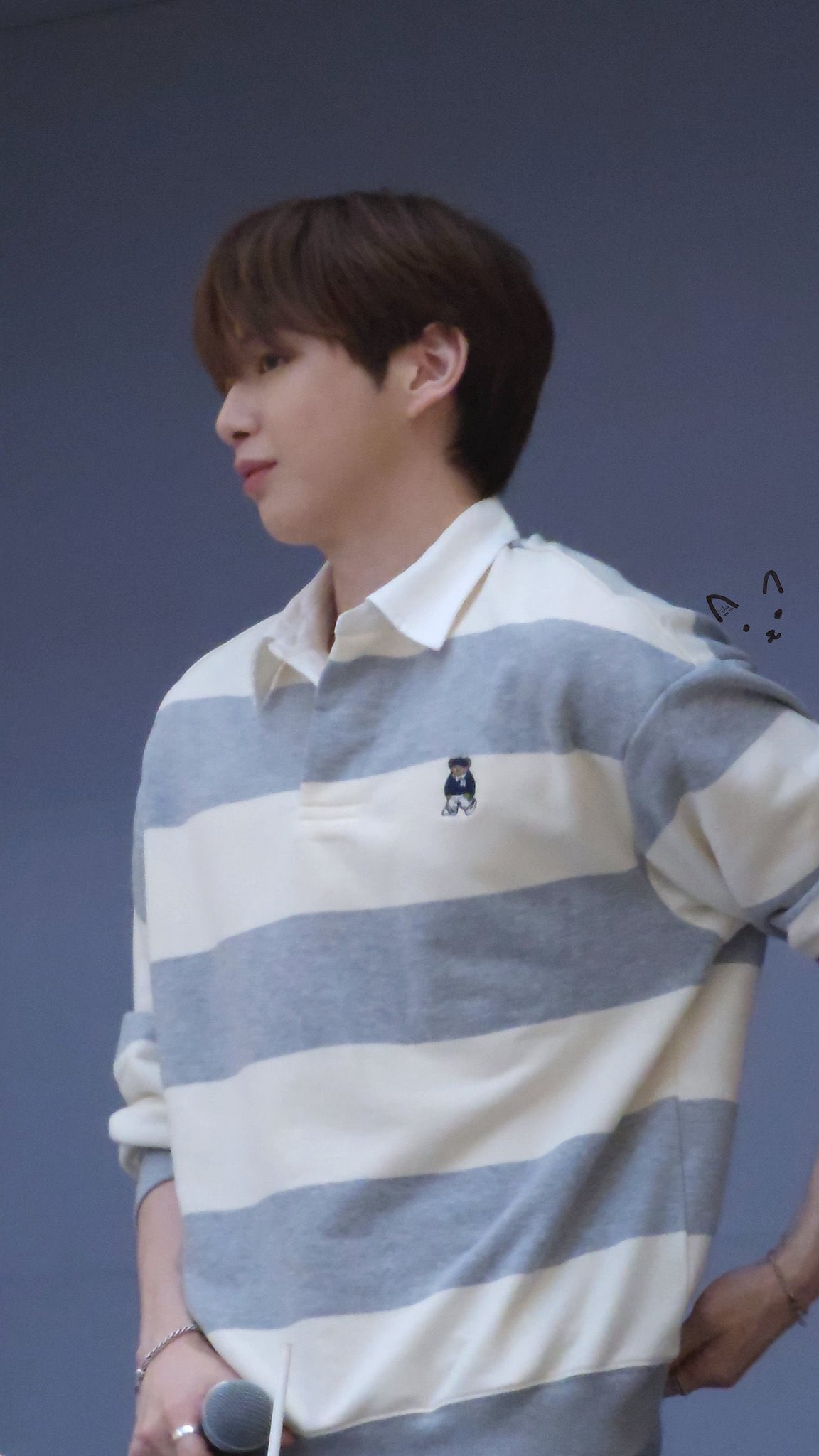 [잡담] 강다니엘은 왼얼이 찐이다 | 인스티즈