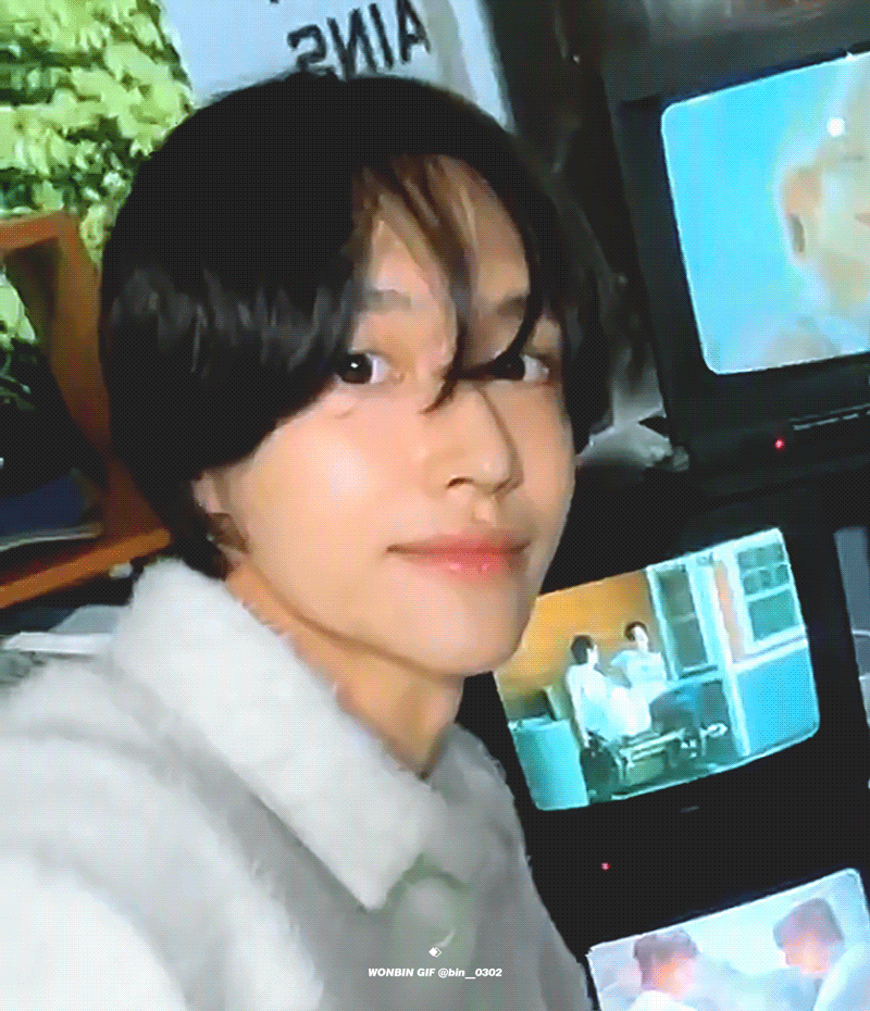 [잡담] 하 원빈이 지금 머리 엄청 길어서 이거보고 짧머라하는거 개웃김 | 인스티즈