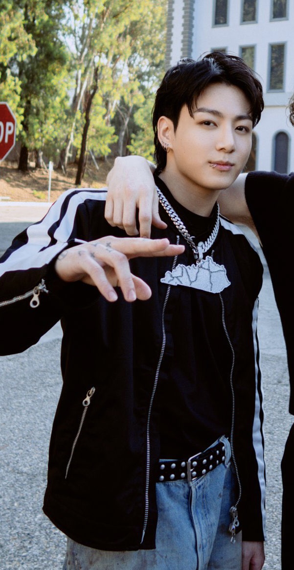 [잡담] 그니까 정국 지금 이 상태로 뮤비찍엇다는 소리자나 | 인스티즈