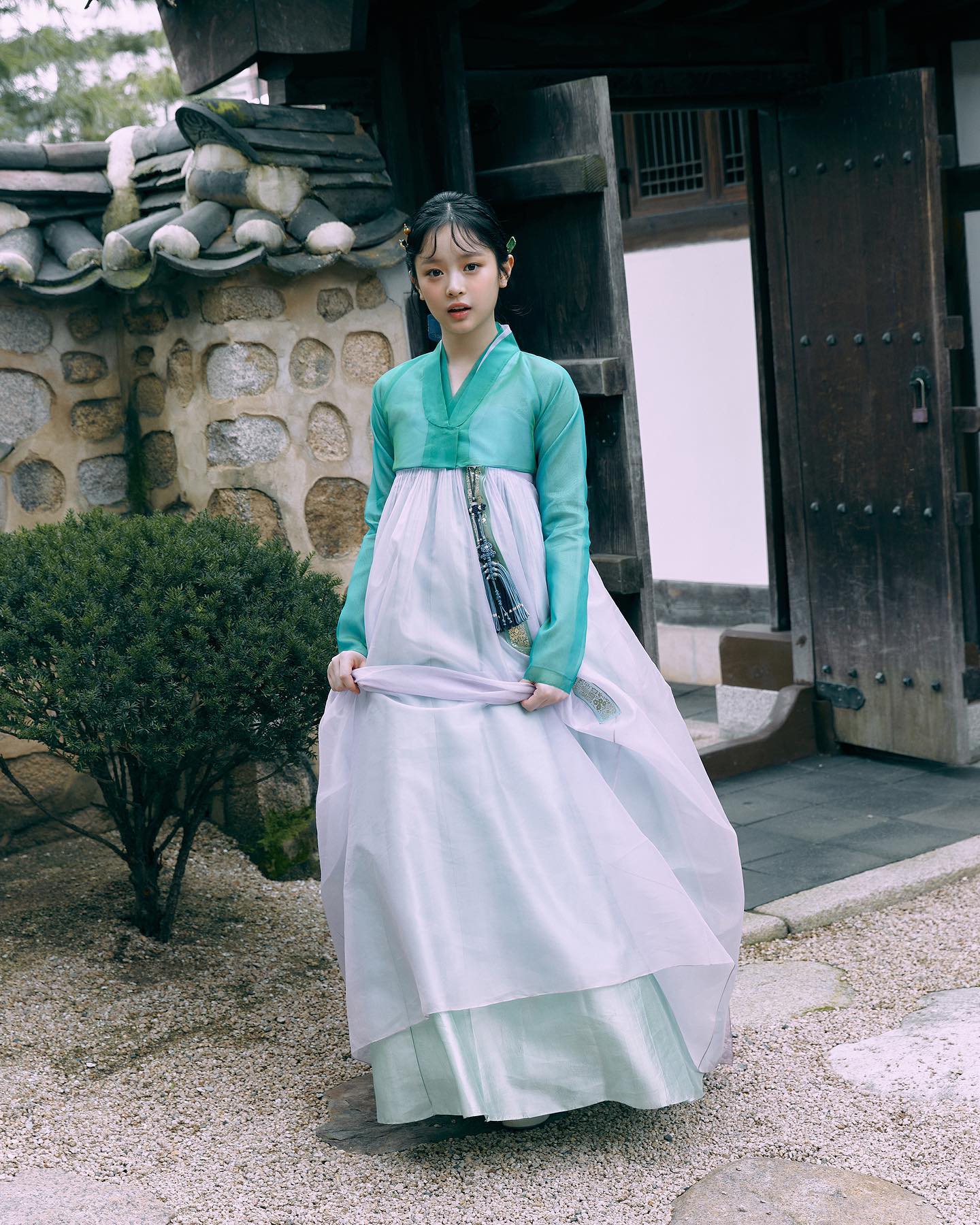 [잡담] 뉴진스 한복 사진 떴다😍❤️ | 인스티즈