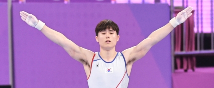 [정보/소식] [속보] 김한솔, 항저우 AG 체조 남자 마루운동 금메달…2연패 달성 | 인스티즈