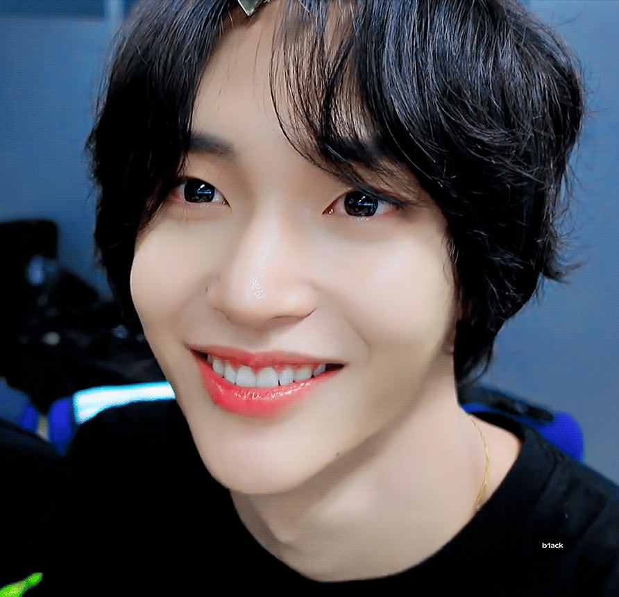 [잡담] 어쩜 사람이 이렇게 빛 ? | 인스티즈