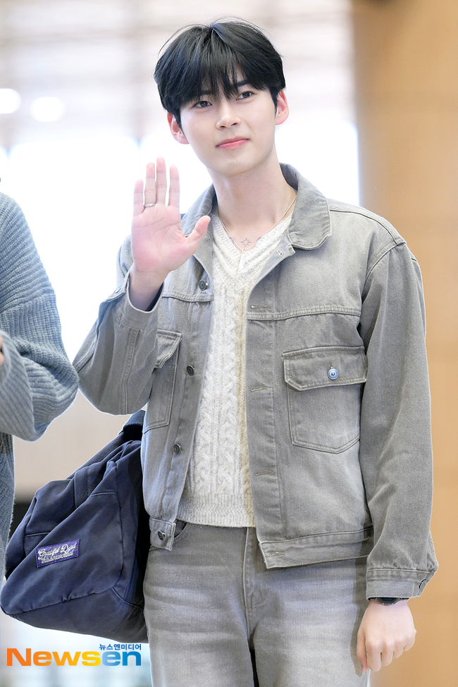 [잡담] 아니, 이고 성한빈 기사 사진 맞아? | 인스티즈