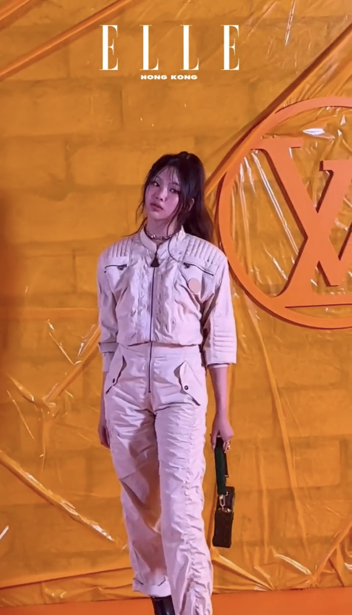 [잡담] 뉴진스 혜인 점프수트 진짜 잘 살림 | 인스티즈