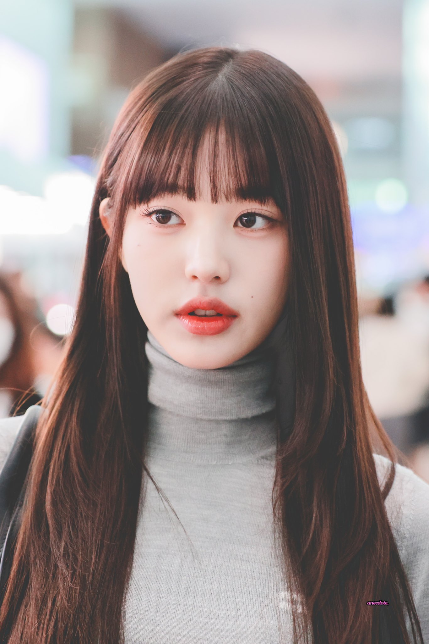 [잡담] 원영이 앞머리랑 미우미우 착장이랑 잘어울려 | 인스티즈