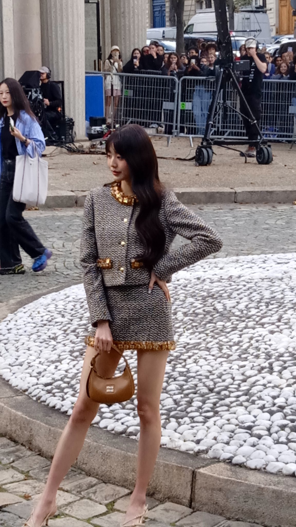 [잡담] 실시간 미우미우 장원영 | 인스티즈