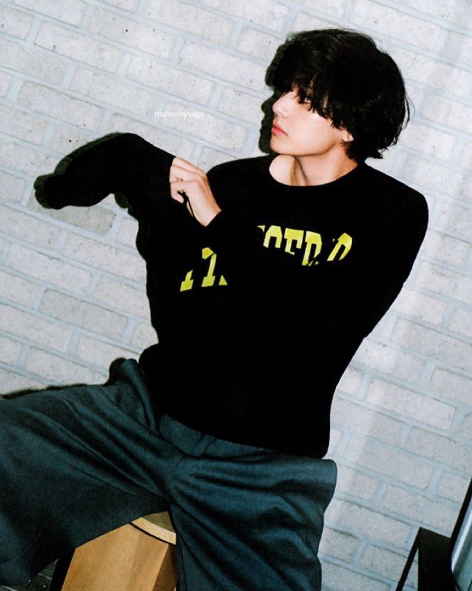 [잡담] 뷔 못보던 컨포인데 | 인스티즈