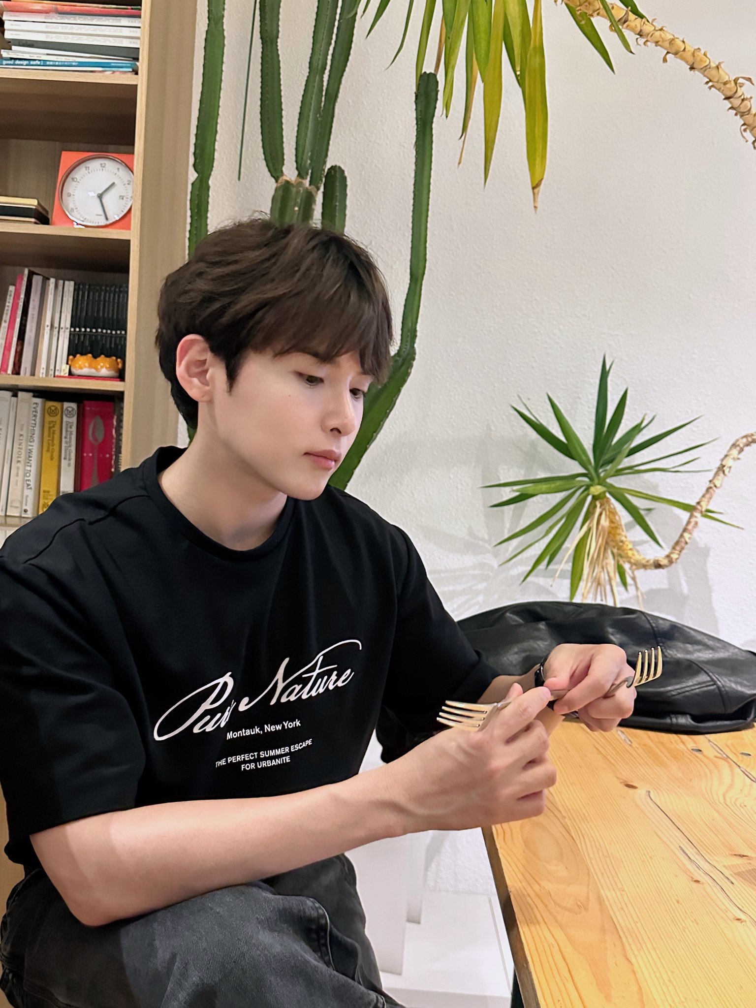 [잡담] 진시황이 봤으면 잡아가서 연구 할 아이돌 | 인스티즈