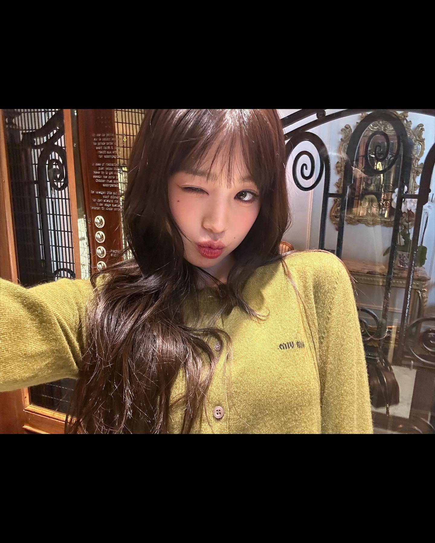 [잡담] 장원영 미우미우 인스타 업뎃🖤 | 인스티즈