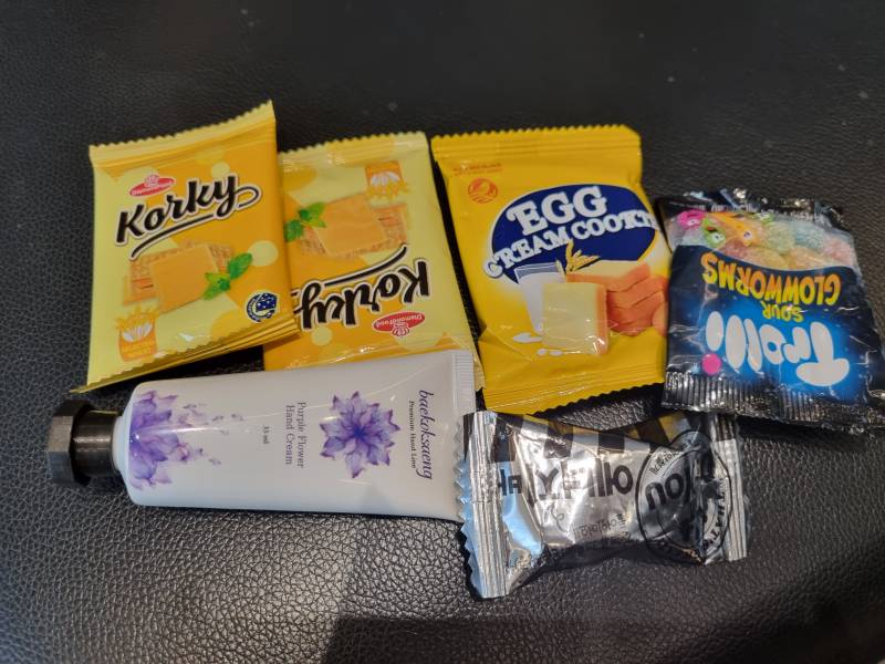 [잡담] 나 알바하는 데서 꽤 예쁨받는 거 같애 | 인스티즈