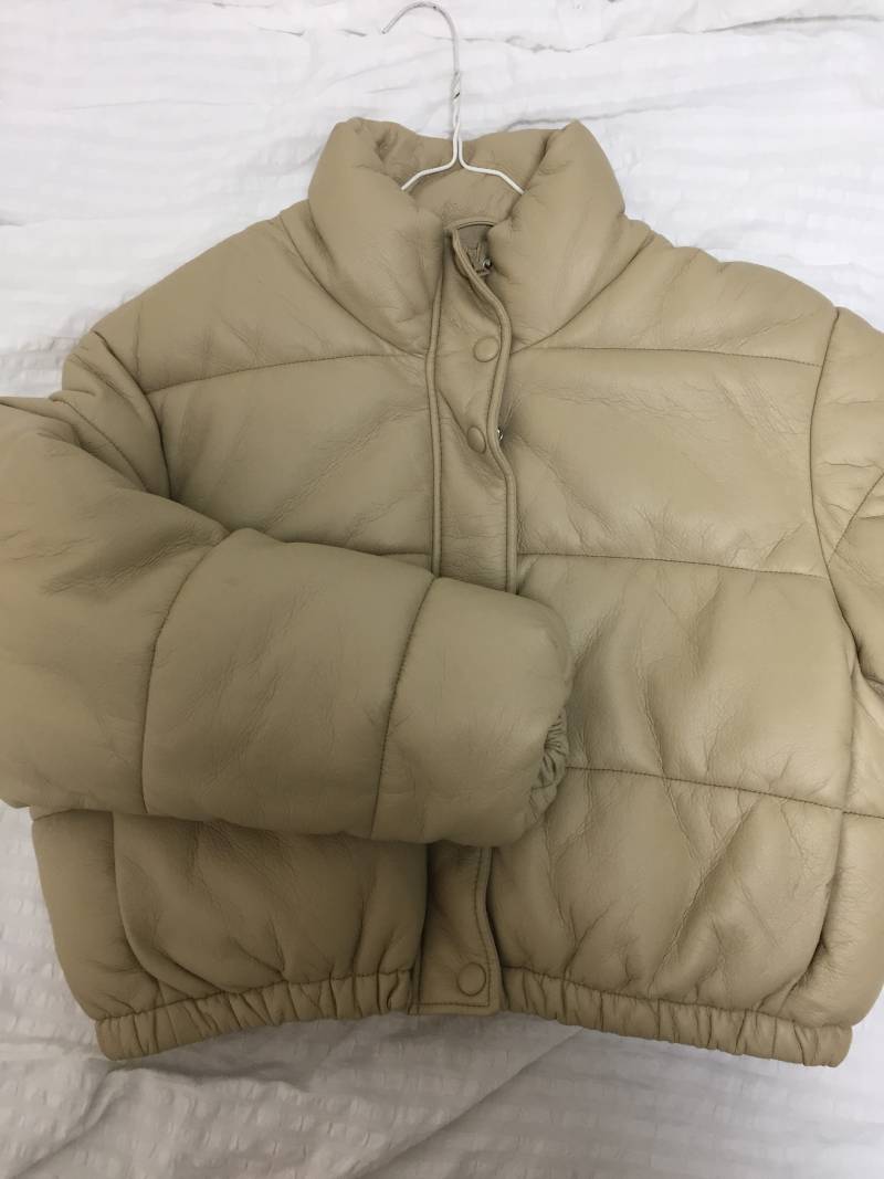 [잡담] 당근거래에서 내가 가죽패딩이라 하고 올렸거든 | 인스티즈