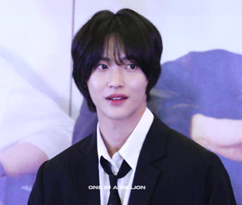 [잡담] 원빈이 셀프 오리 모에화하는거 보니깐 이 아저씨 실물후기 생각났어 | 인스티즈