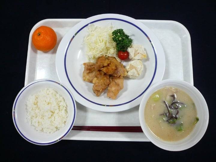 [잡담] 일본 초등학교 급식이라는데 완전 내 다이어트식이다… | 인스티즈