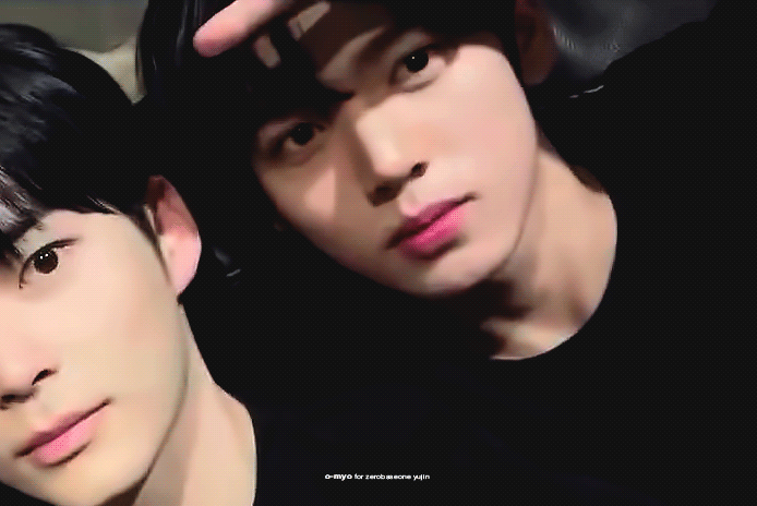 [잡담] 내가 제일 좋아하는 제베원 한유진 움짤 | 인스티즈