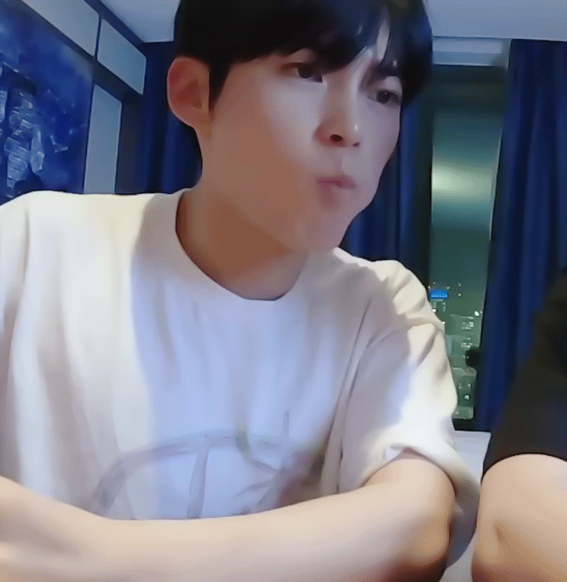 [잡담] 성한빈 생얼이 진짜 내취향이야 | 인스티즈