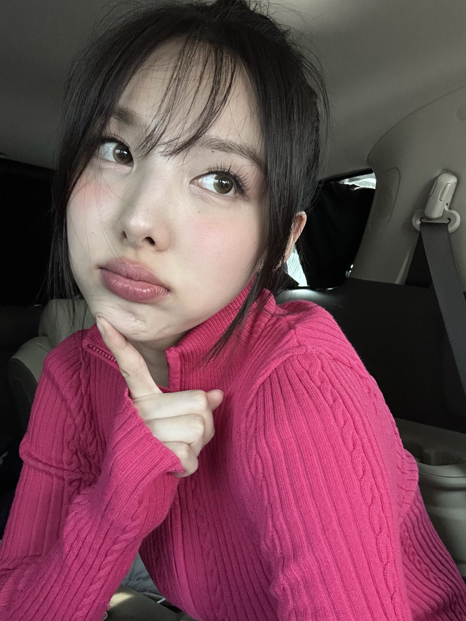 [잡담] 나연 상의 정보 아는 사람!! | 인스티즈