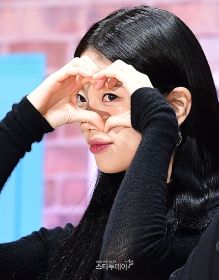 [잡담] 수지 이 사진 립 비슷한 거라도 아는 사람♥ | 인스티즈