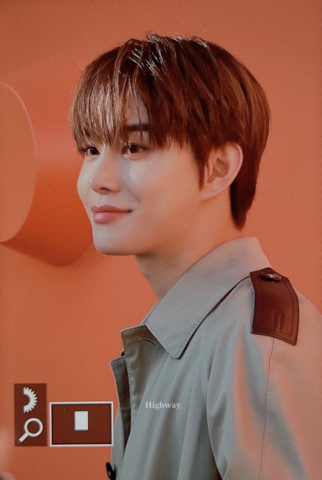 [잡담] 오늘자 토즈 팝업 행사 간 정우 | 인스티즈