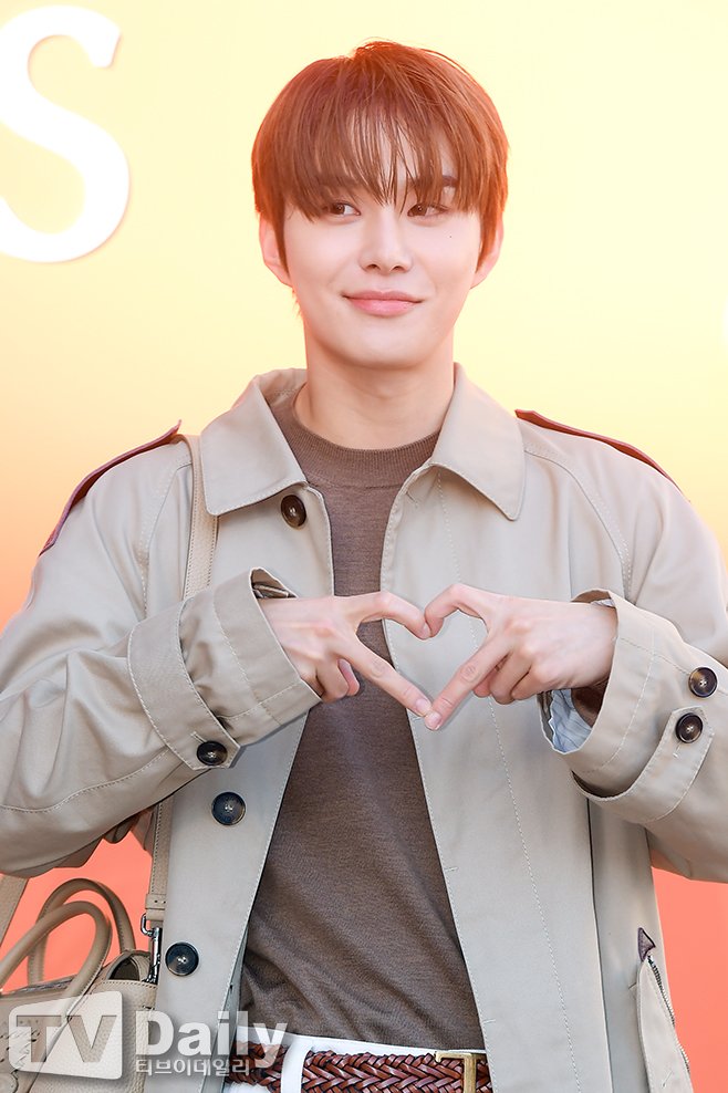 [잡담] 정우 기사사진이 퍼컬인가 폼 미쳤음 | 인스티즈