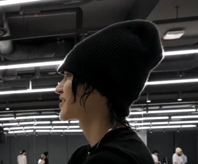 [잡담] 원빈이 모자 이거 찐이야? | 인스티즈