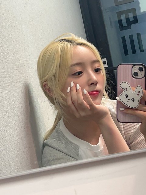 [잡담] 이 케이스 정보 아는 사람…. | 인스티즈