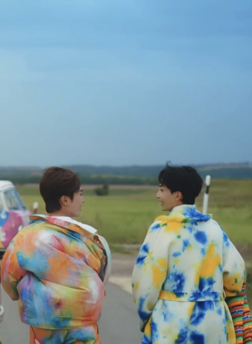 [잡담] 아 근데 세븐틴 윤앤부 옷 겁나 화려하네ㅋㅋㅋㅋㅌㅌㅌㅌㅌㅌㅌ | 인스티즈