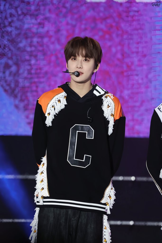 [잡담] 마크가 정우한테 닮았다고 한 엘리멘탈 업에 나오는 강아지 | 인스티즈