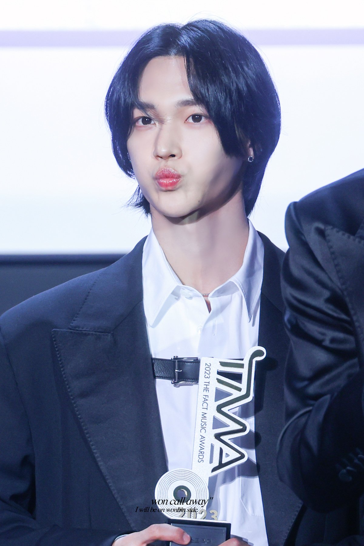 [잡담] 원빈이 귀여운 사진 뜸ㅋ | 인스티즈