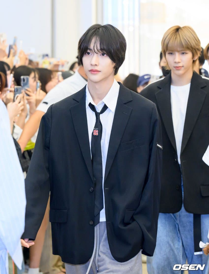 [잡담] 원빈이 셀프 오리 모에화하는거 보니깐 이 아저씨 실물후기 생각났어 | 인스티즈