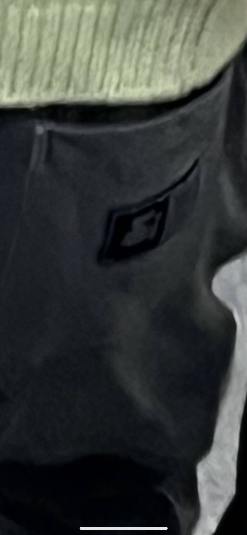 [잡담] 패션에 관심많거나 브랜드 잘아는 친구들아 제발 도와줘 | 인스티즈