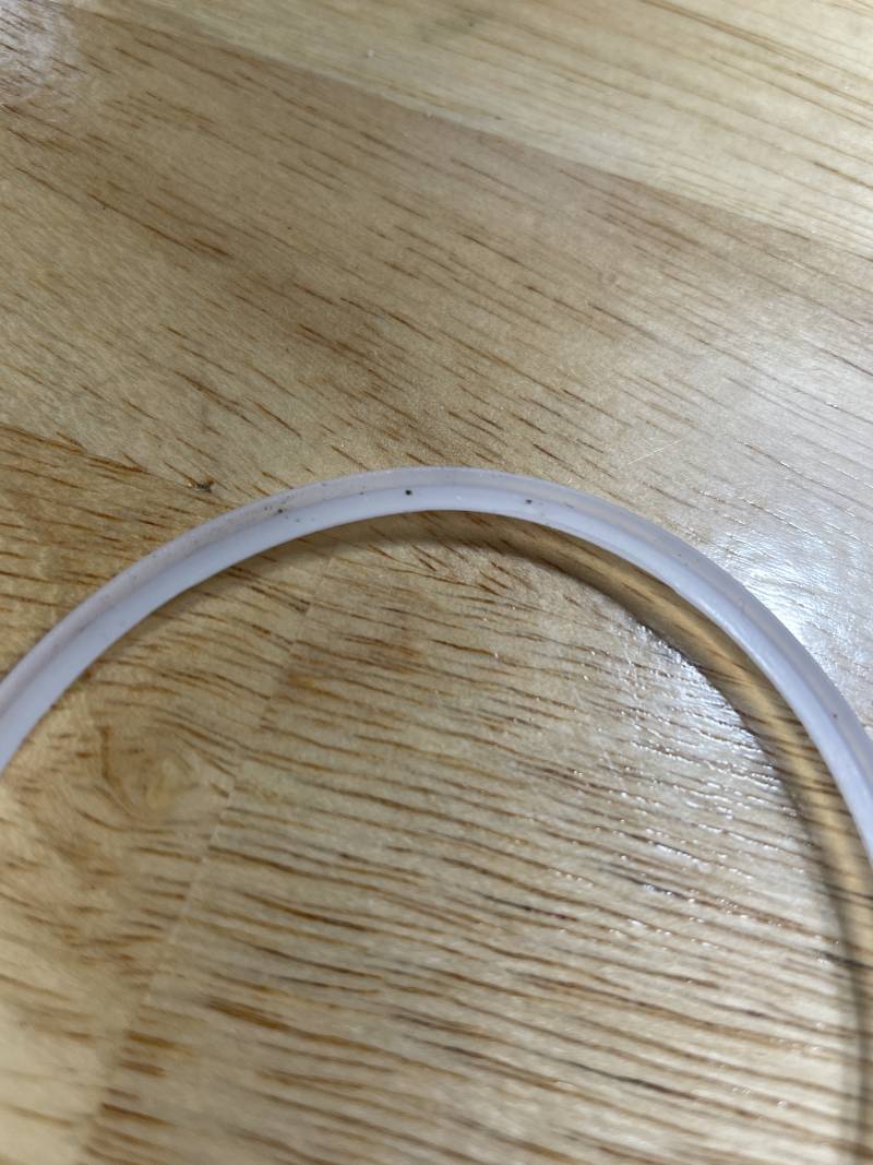 [잡담] 텀블러 고무패킹에 곰팡이 핀거같은데 어떻게 지워야돼..? | 인스티즈